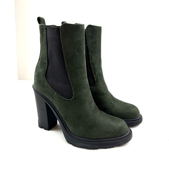 NWOT Nine West Ream Forest Green Faux Suede Chelsea Ankle Calf boots (7M) - Picture 2 of 16